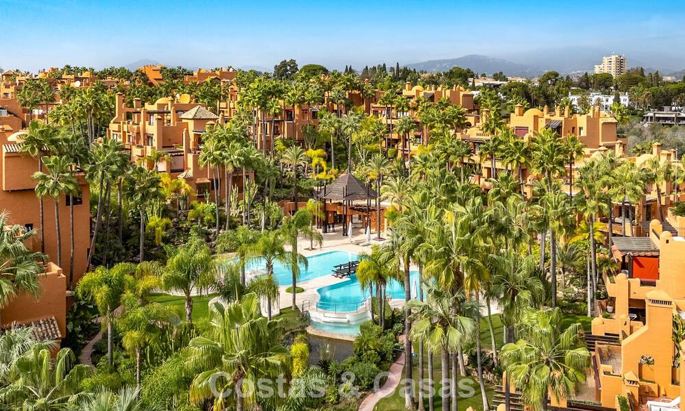 Exceptionnel penthouse en duplex à vendre, à quelques pas de Puerto Banús à Nueva Andalucia, Marbella 783051