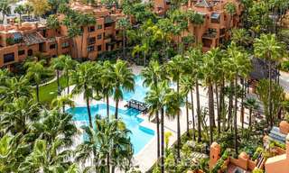 Exceptionnel penthouse en duplex à vendre, à quelques pas de Puerto Banús à Nueva Andalucia, Marbella 783054 