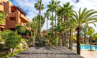 Exceptionnel penthouse en duplex à vendre, à quelques pas de Puerto Banús à Nueva Andalucia, Marbella 783058 