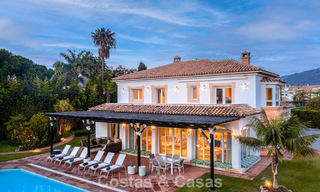 Villa de luxe de style méditerranéen à vendre à quelques pas de la plage et des commodités à Guadalmina Baja, Marbella 783081 