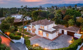 Villa de luxe de style méditerranéen à vendre à quelques pas de la plage et des commodités à Guadalmina Baja, Marbella 783082 