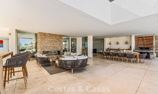 Villa de luxe sophistiquée à vendre avec court de tennis privé au cœur de Nueva Andalucia, Marbella 783625 