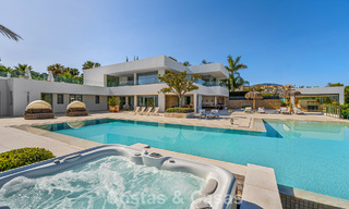 Villa de luxe sophistiquée à vendre avec court de tennis privé au cœur de Nueva Andalucia, Marbella 783629 