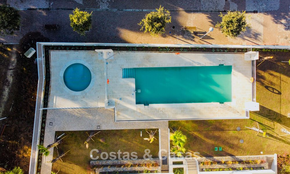 Appartement deux chambres au rez-de-chaussée à vendre à quelques pas de la plage à Elviria, Marbella 783645