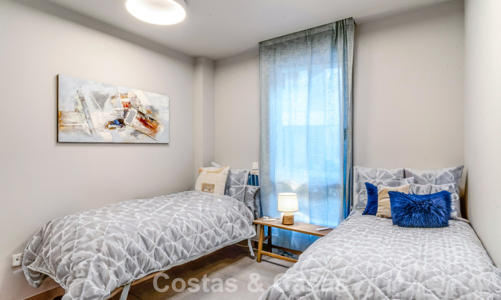 Appartement deux chambres au rez-de-chaussée à vendre à quelques pas de la plage à Elviria, Marbella 783648