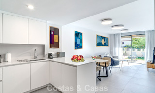 Appartement deux chambres au rez-de-chaussée à vendre à quelques pas de la plage à Elviria, Marbella 783651 