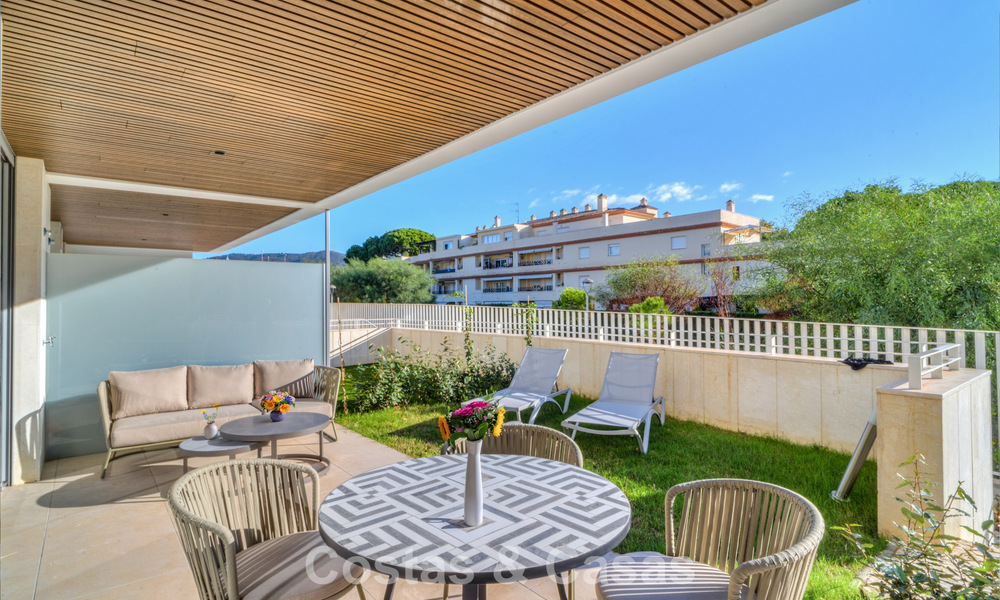 Appartement deux chambres au rez-de-chaussée à vendre à quelques pas de la plage à Elviria, Marbella 783655