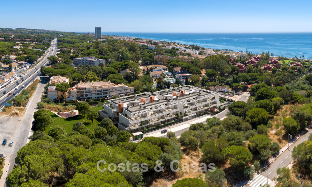 Appartement deux chambres au rez-de-chaussée à vendre à quelques pas de la plage à Elviria, Marbella 783656
