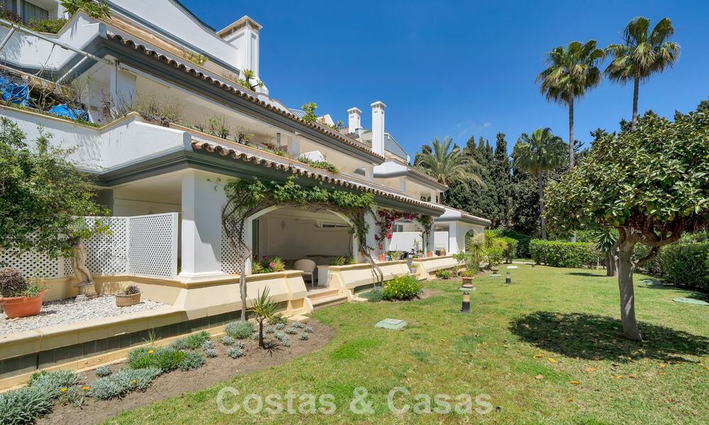Appartement en rez-de-chaussée à vendre dans une résidence en bord de mer sur le New Golden Mile, Marbella - Estepona 783699