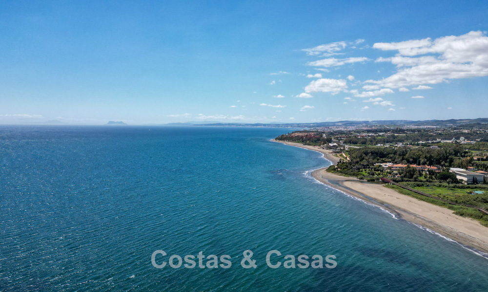 Appartement en rez-de-chaussée à vendre dans une résidence en bord de mer sur le New Golden Mile, Marbella - Estepona 783702