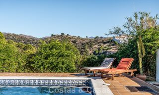 Spacieuse villa familiale avec piscine privée et vue panoramique, nichée dans les collines d'Estepona 783737 