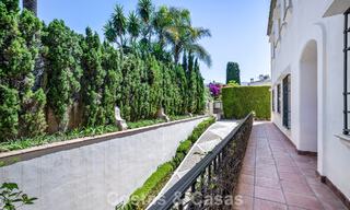 Villa de luxe méditerranéenne classique à vendre à quelques pas de la plage de Los Monteros, à l'est du centre de Marbella 783743 