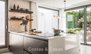 Élégante villa moderne de 5 chambres à vendre sur le New Golden Mile, entre Marbella et Estepona 783788 