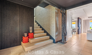 Penthouse duplex ultra-luxueux avec intérieur primé à vendre à Los Flamingos Golf Resort à Benahavis - Marbella 782847 