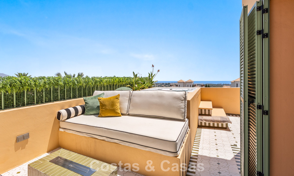 Penthouse duplex ultra-luxueux avec intérieur primé à vendre à Los Flamingos Golf Resort à Benahavis - Marbella 782856