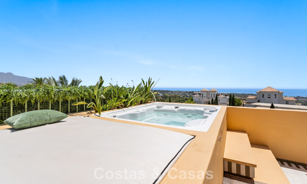 Penthouse duplex ultra-luxueux avec intérieur primé à vendre à Los Flamingos Golf Resort à Benahavis - Marbella 782857