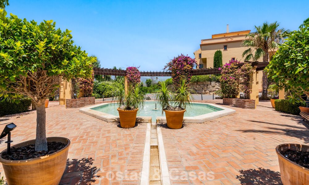 Penthouse duplex ultra-luxueux avec intérieur primé à vendre à Los Flamingos Golf Resort à Benahavis - Marbella 782870