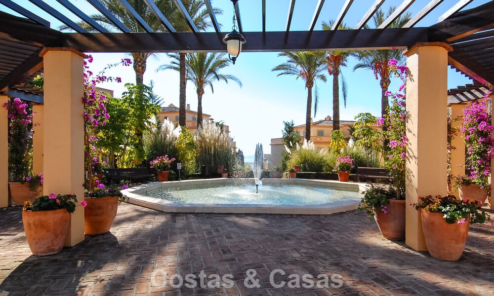 Penthouse duplex ultra-luxueux avec intérieur primé à vendre à Los Flamingos Golf Resort à Benahavis - Marbella 782874