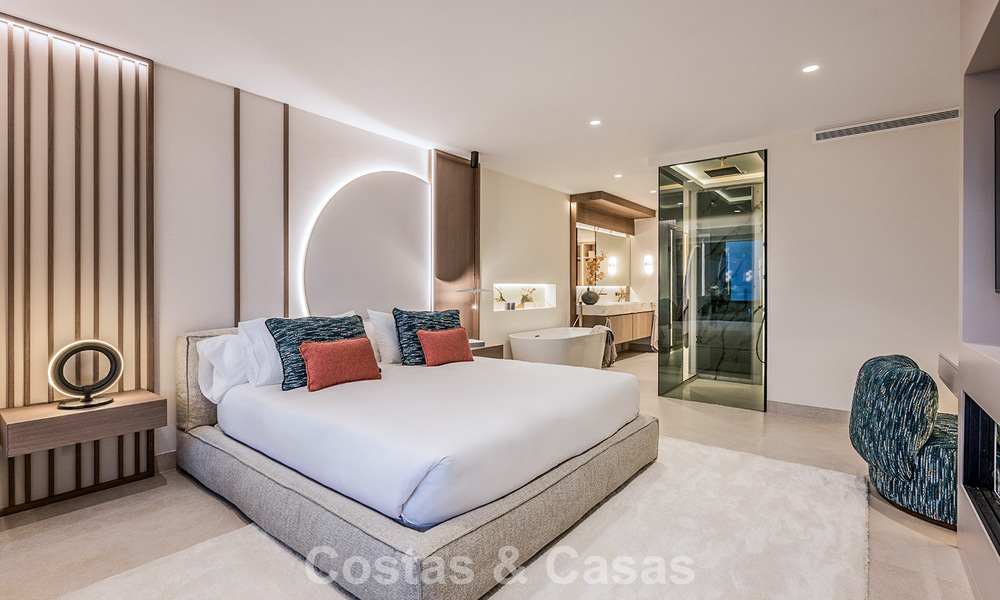 Appartement en bord de mer, rénové avec goût, avec vue imprenable sur la mer, entre Marbella et Estepona 782894