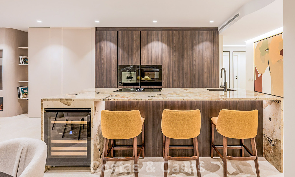 Appartement en bord de mer, rénové avec goût, avec vue imprenable sur la mer, entre Marbella et Estepona 782915