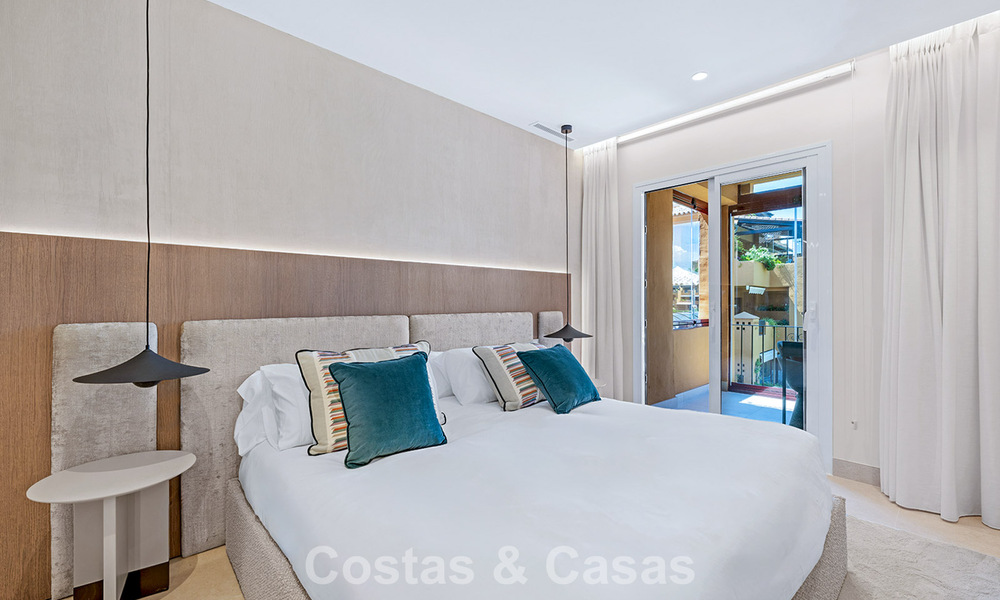 Appartement en bord de mer, rénové avec goût, avec vue imprenable sur la mer, entre Marbella et Estepona 782930