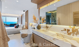 Appartement en bord de mer, rénové avec goût, avec vue imprenable sur la mer, entre Marbella et Estepona 782935 