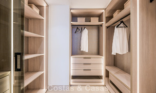 Appartement en bord de mer, rénové avec goût, avec vue imprenable sur la mer, entre Marbella et Estepona 782939 