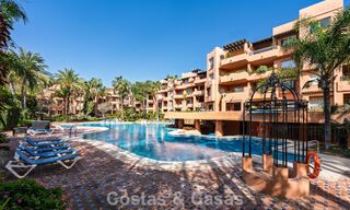 Appartement moderne, avec vue imprenable sur la mer, à vendre à quelques pas de la plage, sur le Golden Mile de Marbella 783800 