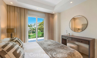 Maison de ville magnifiquement rénovée à vendre dans une résidence fermée à La Quinta, Marbella - Benahavis 783843 