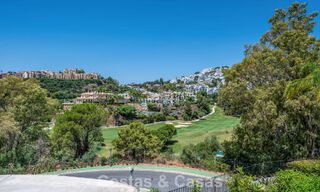 Maison de ville magnifiquement rénovée à vendre dans une résidence fermée à La Quinta, Marbella - Benahavis 783845 