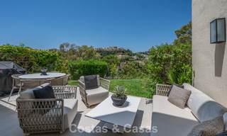 Maison de ville magnifiquement rénovée à vendre dans une résidence fermée à La Quinta, Marbella - Benahavis 783860 