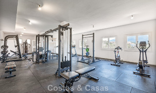 Opportunité! Penthouse de luxe de 3 chambres avec vue sur la mer à vendre dans la Vallée des Golfs de Nueva Andalucia, Marbella 783310 