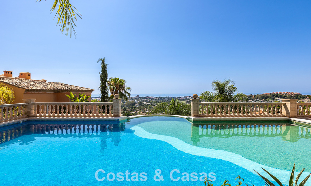 Opportunité! Penthouse de luxe de 3 chambres avec vue sur la mer à vendre dans la Vallée des Golfs de Nueva Andalucia, Marbella 783312