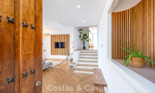 Opportunité! Penthouse de luxe de 3 chambres avec vue sur la mer à vendre dans la Vallée des Golfs de Nueva Andalucia, Marbella 783318 