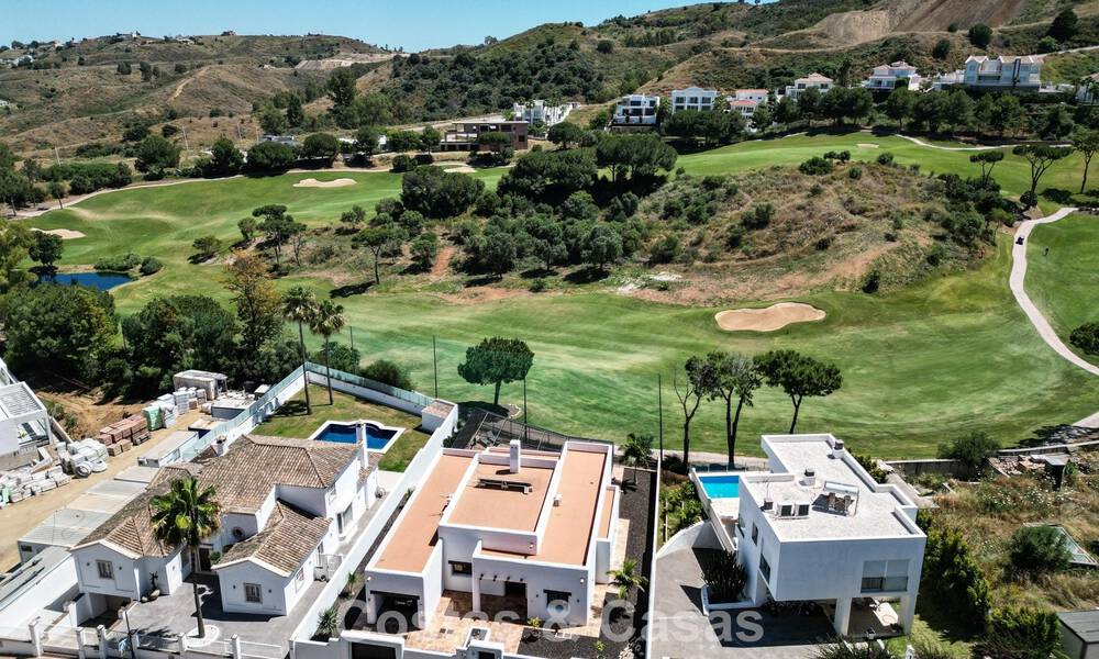 Villa de luxe de plain-pied, prête à emménager, à vendre en première ligne de golf, dans un complexe hôtelier de premier plan à Mijas, Costa del Sol 783916