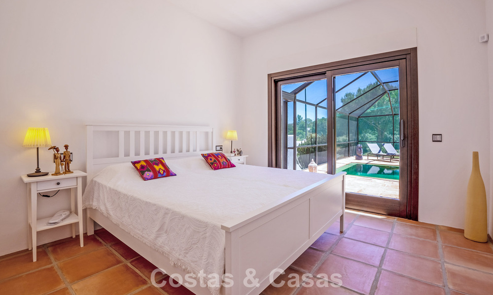 Villa de luxe de plain-pied, prête à emménager, à vendre en première ligne de golf, dans un complexe hôtelier de premier plan à Mijas, Costa del Sol 783917