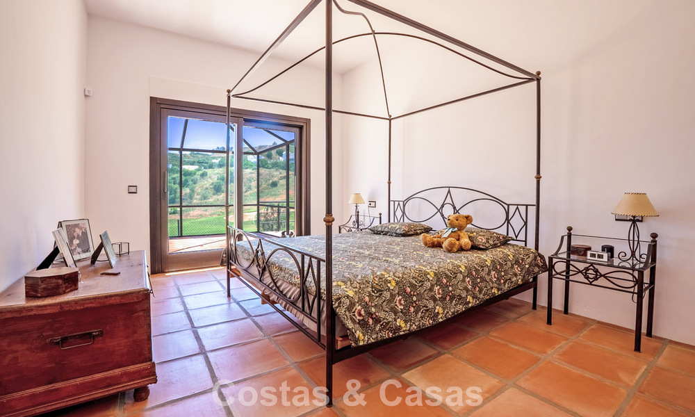 Villa de luxe de plain-pied, prête à emménager, à vendre en première ligne de golf, dans un complexe hôtelier de premier plan à Mijas, Costa del Sol 783926