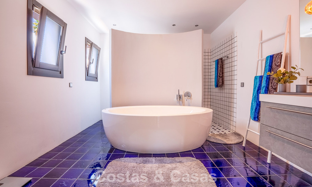 Villa de luxe de plain-pied, prête à emménager, à vendre en première ligne de golf, dans un complexe hôtelier de premier plan à Mijas, Costa del Sol 783929