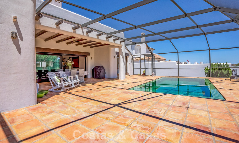 Villa de luxe de plain-pied, prête à emménager, à vendre en première ligne de golf, dans un complexe hôtelier de premier plan à Mijas, Costa del Sol 783955