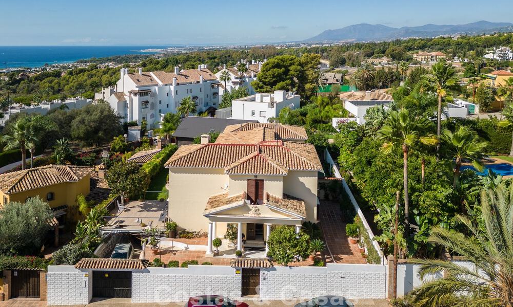 Villa de style méditerranéen classique à vendre à quelques pas du centre-ville de Marbella 784000