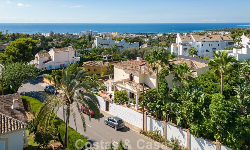 Villa de style méditerranéen classique à vendre à quelques pas du centre-ville de Marbella 784003