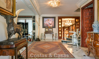 Villa de style méditerranéen classique à vendre à quelques pas du centre-ville de Marbella 784006 