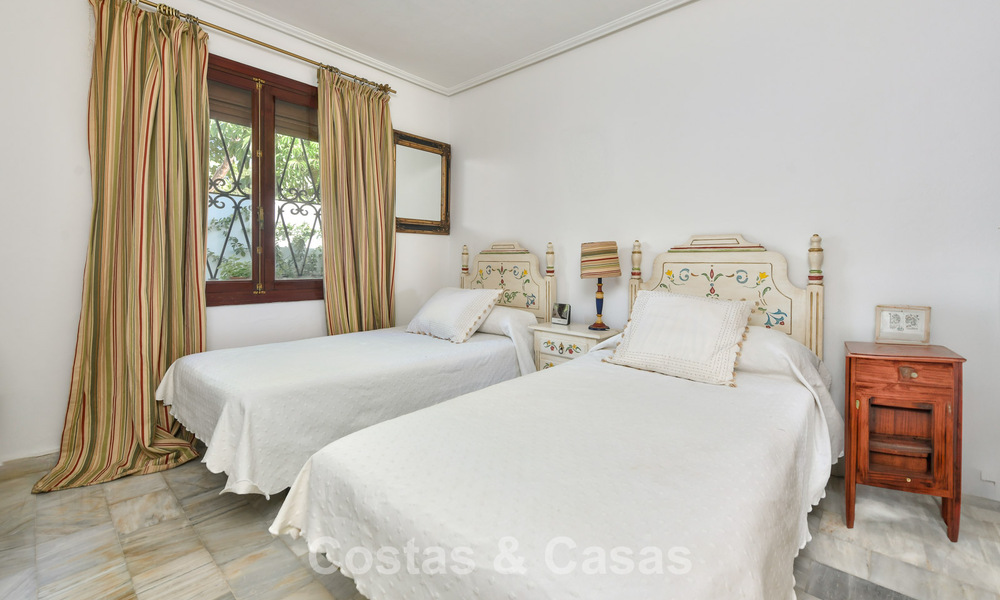 Villa de style méditerranéen classique à vendre à quelques pas du centre-ville de Marbella 784029