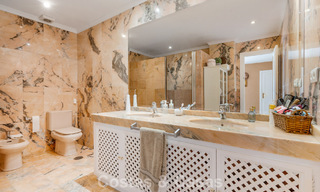 Spacieux appartement au rez-de-chaussée dans une résidence sécurisée, à quelques pas de la plage et de Puerto Banús, Marbella 783894 