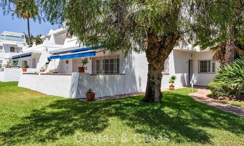 Spacieux appartement au rez-de-chaussée dans une résidence sécurisée, à quelques pas de la plage et de Puerto Banús, Marbella 783896
