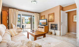 Spacieux appartement au rez-de-chaussée dans une résidence sécurisée, à quelques pas de la plage et de Puerto Banús, Marbella 783907 