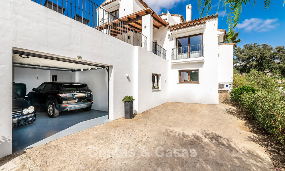Luxueuse villa de style espagnol avec vue sur les montagnes et la mer à vendre sur le New Golden Mile, entre Marbella et Estepona 784057