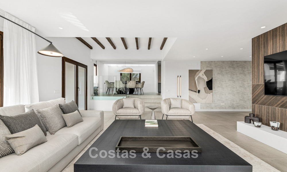 Luxueuse villa de style espagnol avec vue sur les montagnes et la mer à vendre sur le New Golden Mile, entre Marbella et Estepona 784061