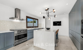 Luxueuse villa de style espagnol avec vue sur les montagnes et la mer à vendre sur le New Golden Mile, entre Marbella et Estepona 784064 