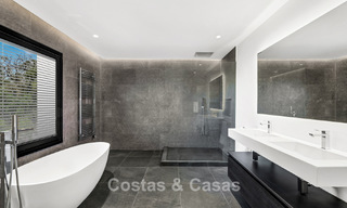 Luxueuse villa de style espagnol avec vue sur les montagnes et la mer à vendre sur le New Golden Mile, entre Marbella et Estepona 784070 